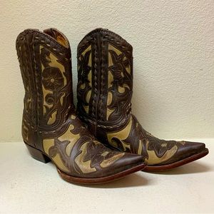 Old Gringo Short Boot 7.5B